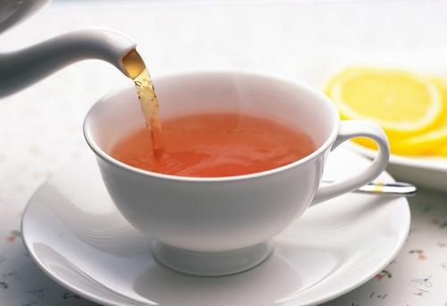 红茶有哪些功效与禁忌（喝红茶有哪些功效和禁忌）